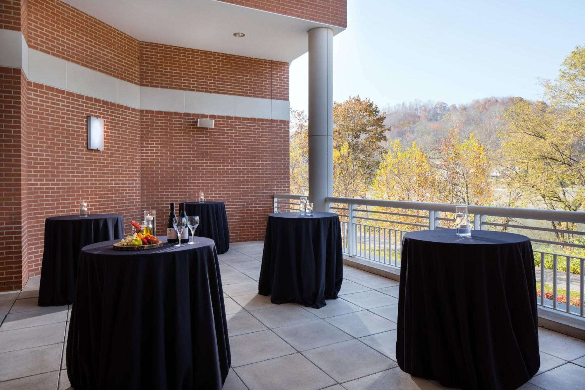 Morgantown Marriott At Waterfront Place מראה חיצוני תמונה