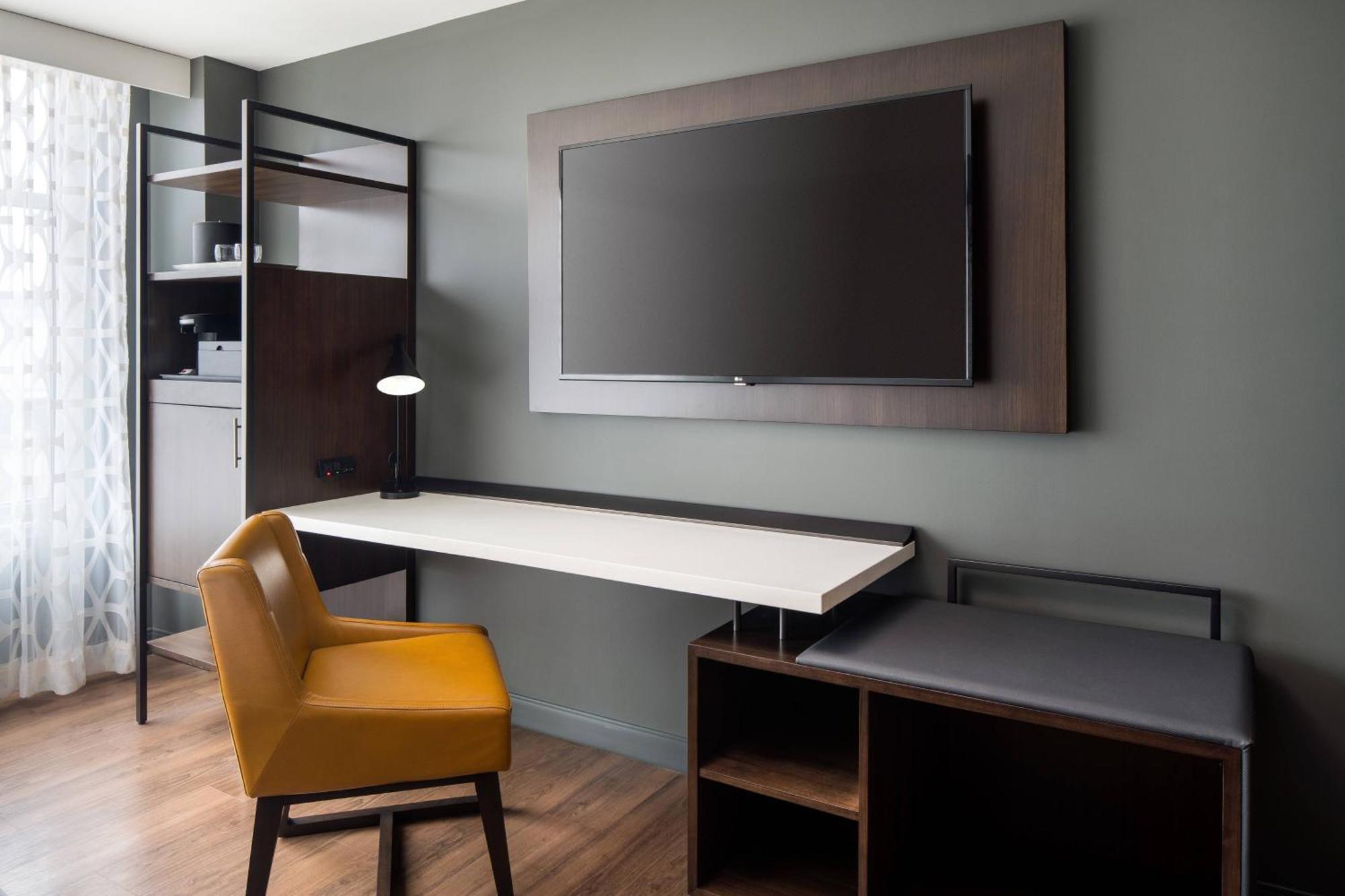 Morgantown Marriott At Waterfront Place מראה חיצוני תמונה